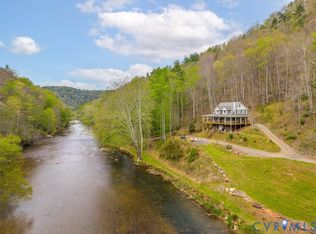 1143 Chestnut Oak Ln, Dugspur, VA 24325