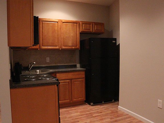 5th image of 6144 W Columbia Ave #4
