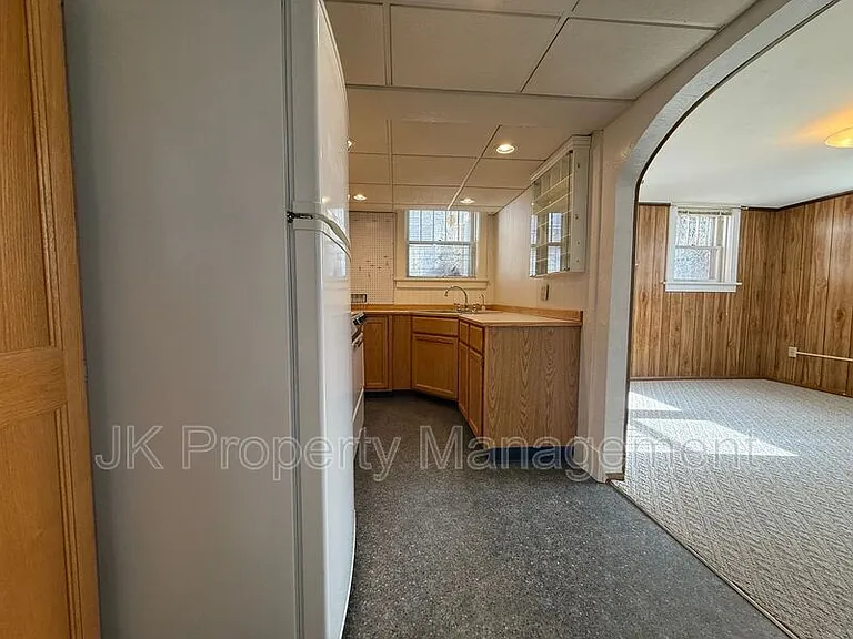 2217 1st Ave S #LOWER — Photo 7