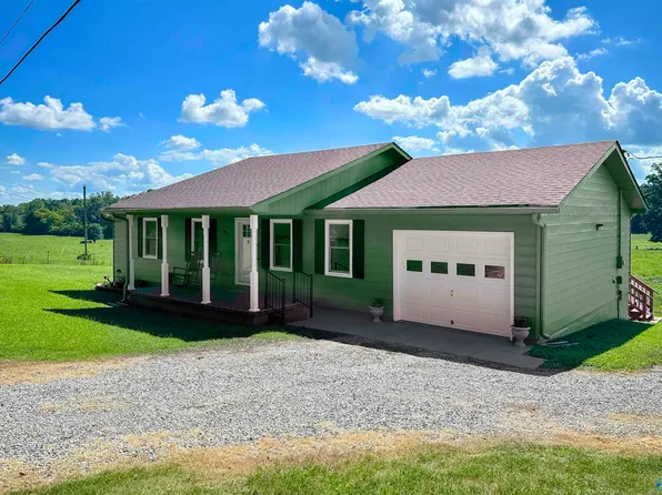 55 County Road 548, Trinity, AL 35673