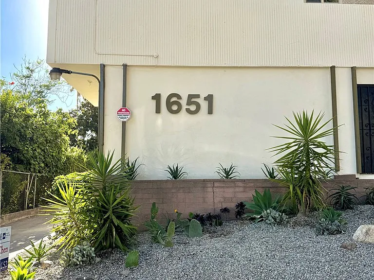 1651 Golden Gate Ave #6 — Photo 1