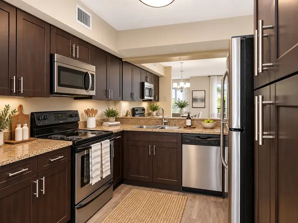 Sanctuary Cove Apartments