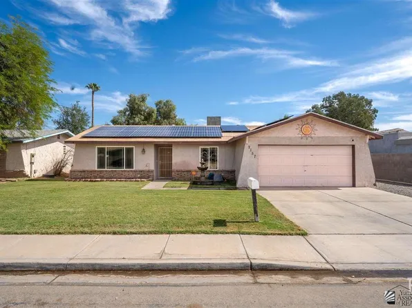 2157 S 27th Way, Yuma, AZ 85364
