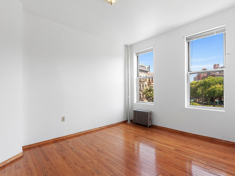 1st image of 228 Bleecker St APT 13