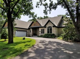 6830 Canterbury Ln, Eden Prairie, MN 55346