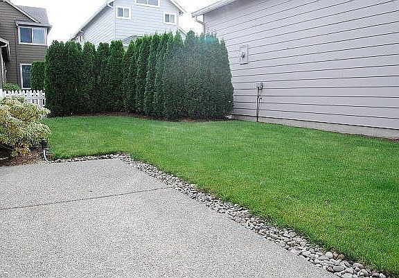 2nd image of 6774 193rd Pl NE