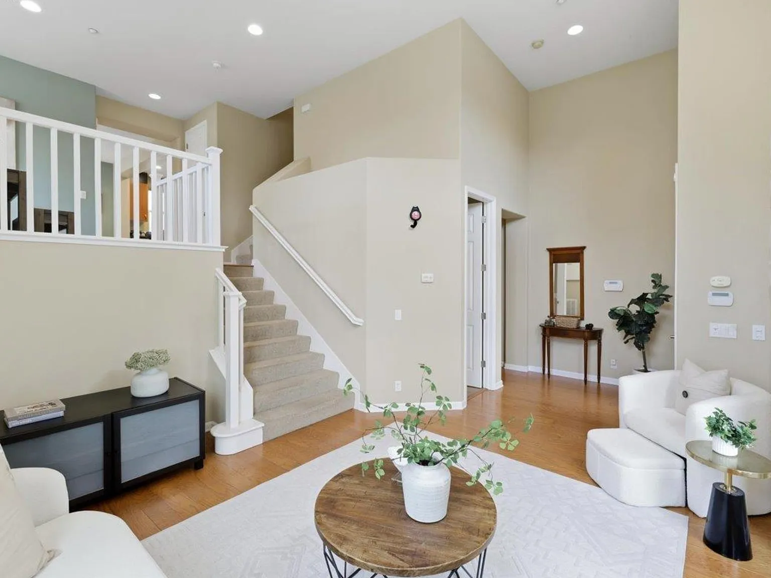 6586 Sierra Lane (Dublin) — Photo 3