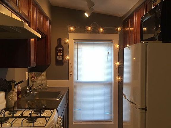 3rd image of 138 Lancaster Ave Floor 3