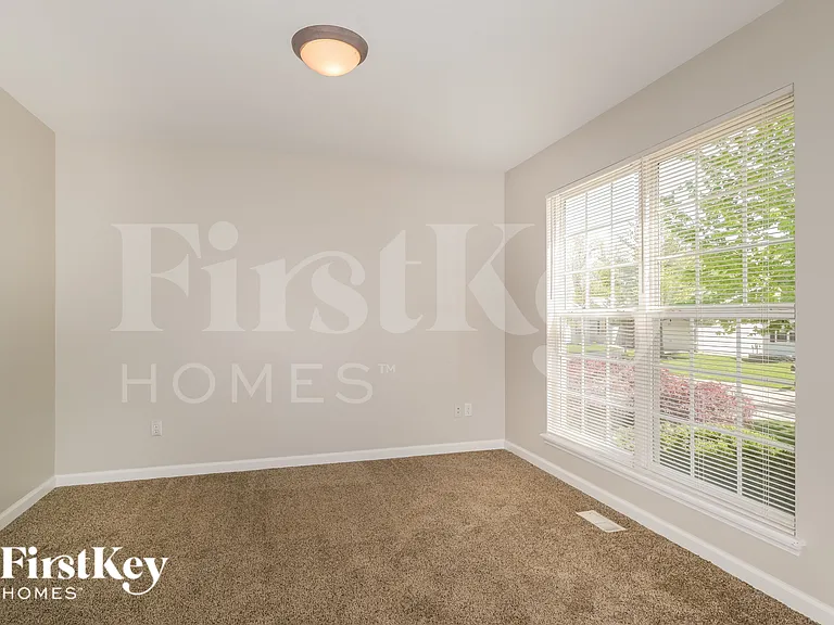 259 Hickory Wood Dr — Photo 12