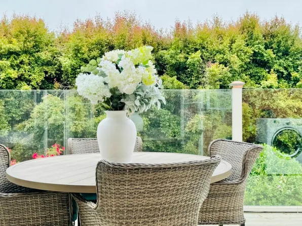 322 E Arrellaga St, Santa Barbara, CA