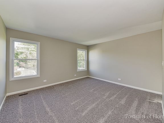5th image of 164 Campbell Dr