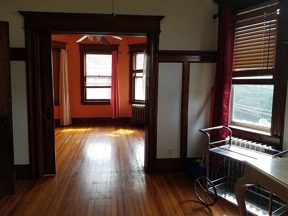 4th image of 310 N Burgher Ave #2