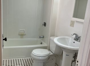 690 Congress St #26, Portland, ME 04102