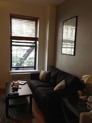 Rented by Peter Ashe | media 45