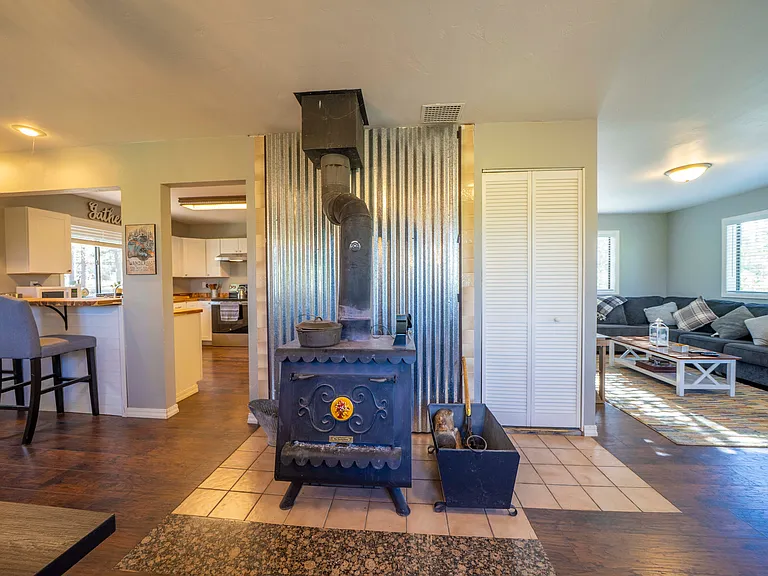 3557 Stagestop Rd — Photo 6