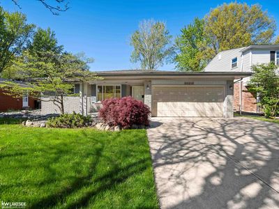 20213 Mauer St, Saint Clair Shores, MI, 48080