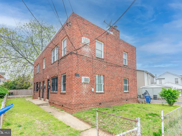 1122 46th St NE, Washington, DC 20019