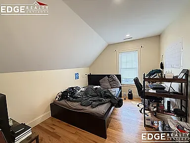 25 Higgins St #2 — Photo 6