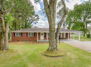 2310 Cloyd Blvd, Florence, AL 35630