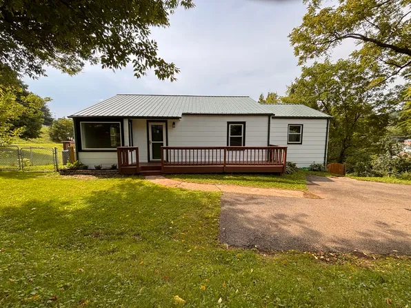 10 E 7th St, West Jefferson, NC 28694