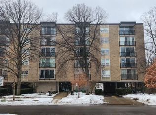 424 Park Ave APT 204, River Forest, IL 60305