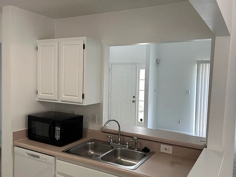 4 Marigold Ln — Photo 29
