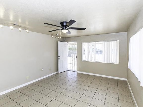 4th image of 2092 S Maple Ave