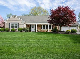 13 Neptune Ct, Somerset, NJ 08873