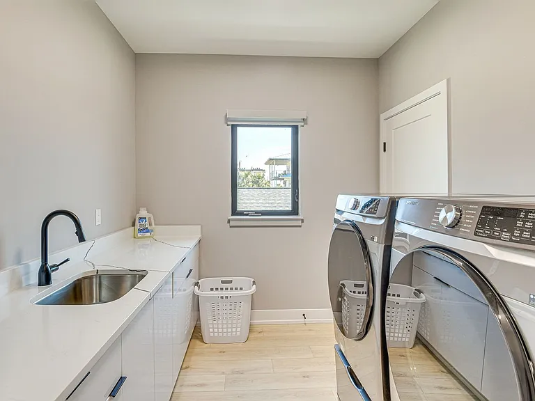 Laundry Room Cabinet