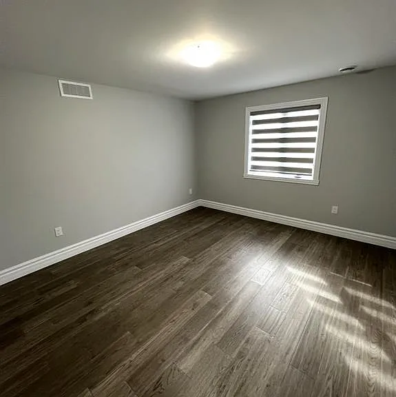 319 Benson Ct — Photo 13