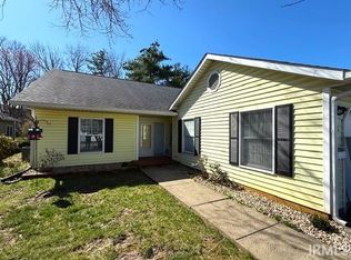 706 E Pepperridge Dr, Bloomington, IN