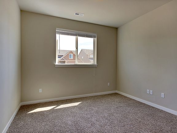 3rd image of 14464 99th Way SE