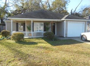 561 Bryson Cir, Hahira, GA 31632