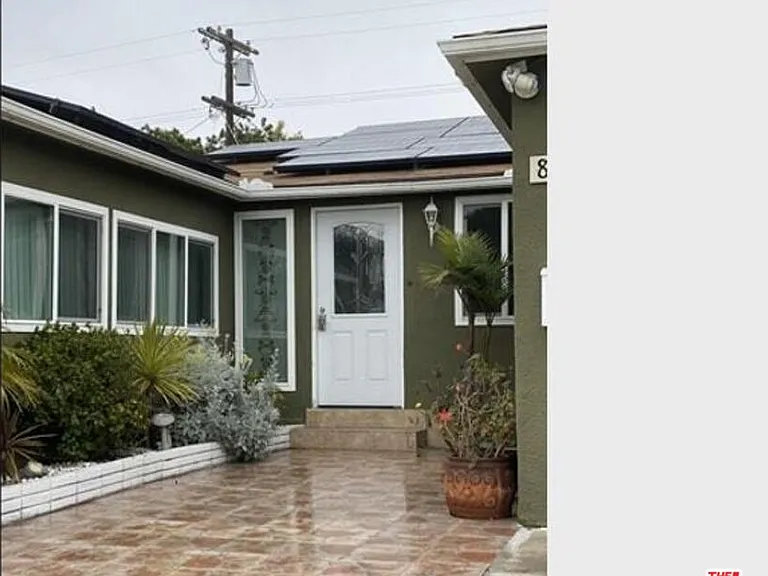 8120 Winsford Ave — Photo 3
