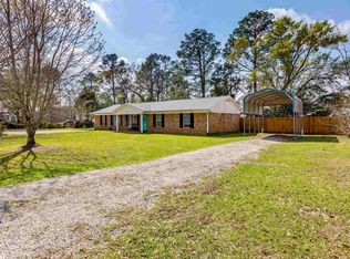 21955 2nd St, Silverhill, AL 36576