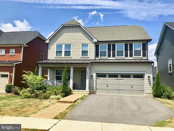 2nd image of 2424 Glouster Pointe Dr