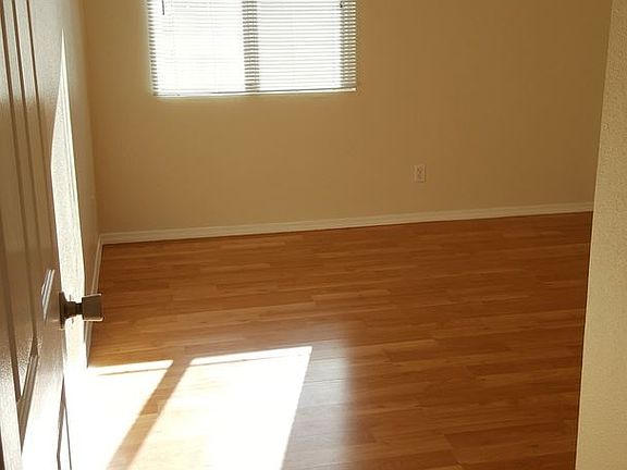 2nd image of 212 San Clemente Ave NW APT 1