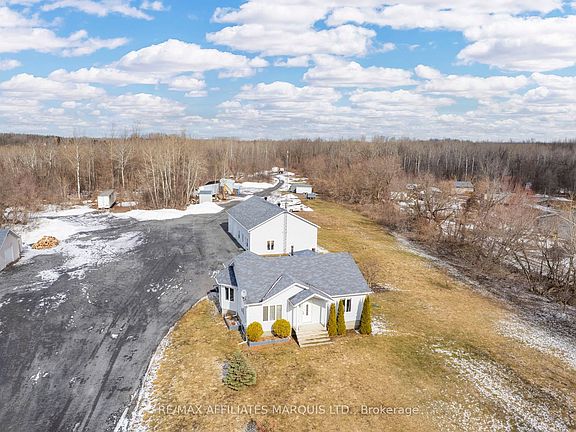 3rd image of 16695 Atchison Rd