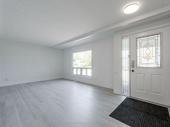 2nd image of 17 Linden Ln