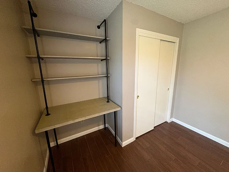 2902 Sabinal Trl — Photo 24