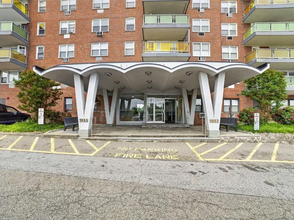 1853 Central Park Ave #7M, Yonkers, NY 10710
