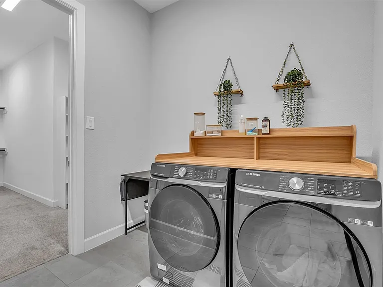17415 Violet Vineyard St — Photo 37
