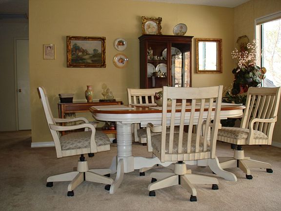 Dining room looks out to back yard