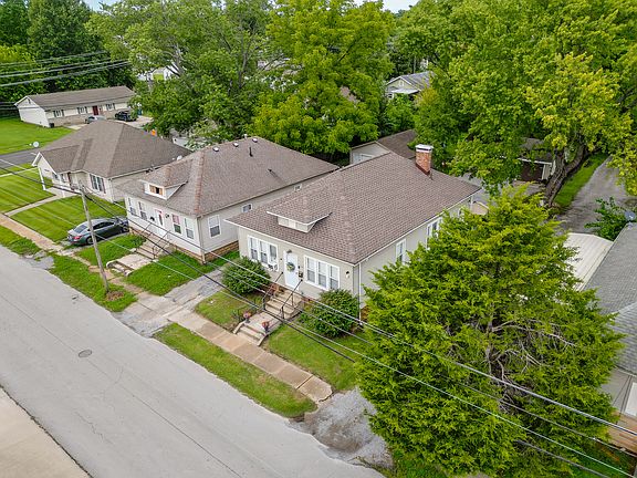 4th image of 206 W White St