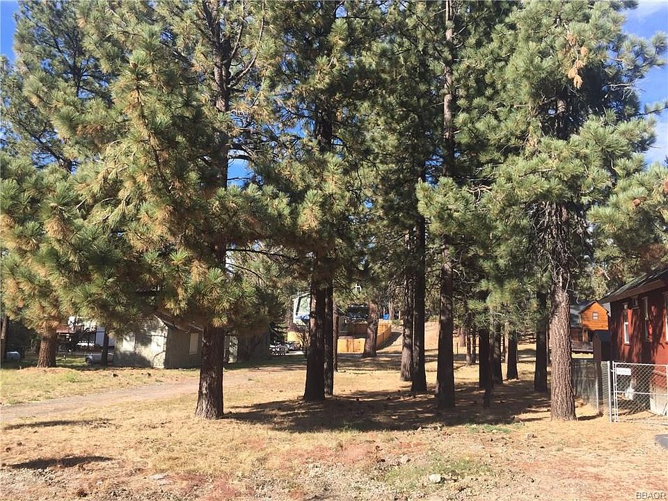 1st image of 40214 Guinan Ln