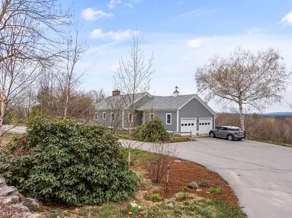 164 Ledge Hill Road, Tuftonboro, NH 03816