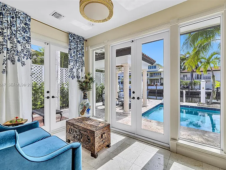 625 SE Poinciana Dr — Photo 48