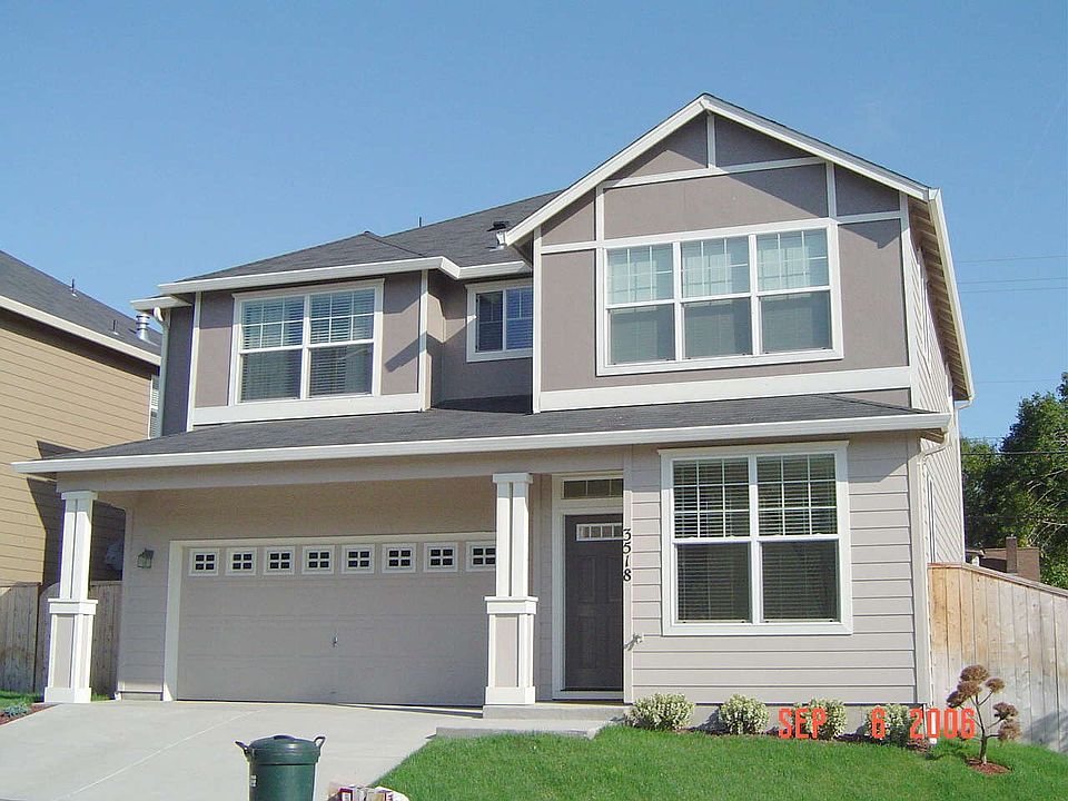 1st image of 3518 NE 43rd St