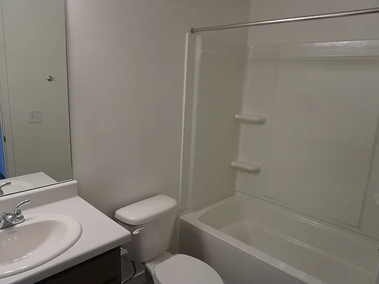 4250 W Bromwell Ct — Photo 8