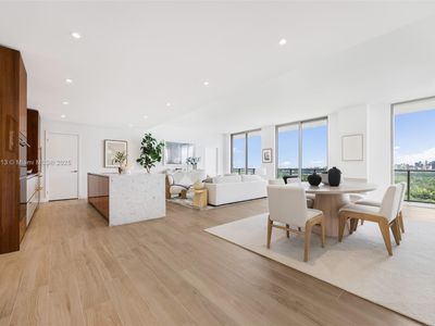 2678 Tigertail Ave #1706, Miami, FL, 33133